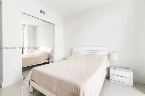 16001 Collins Avenue Sunny Isles Beach FL 33160