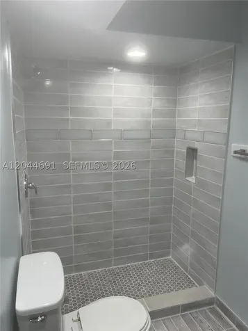 819 NE 199th Street Miami FL 33179