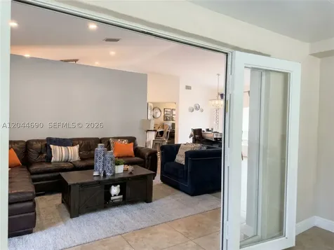 20776 NW 1st Street Pembroke Pines FL 33029