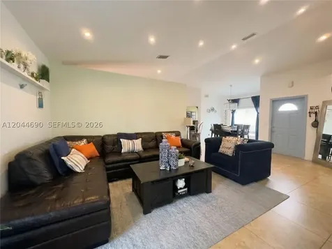 20776 NW 1st Street Pembroke Pines FL 33029