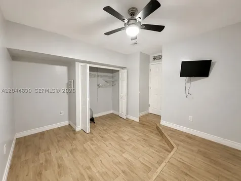 20776 NW 1st Street Pembroke Pines FL 33029