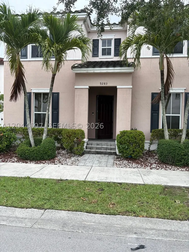 9283 SW 172nd Avenue Miami FL 33196
