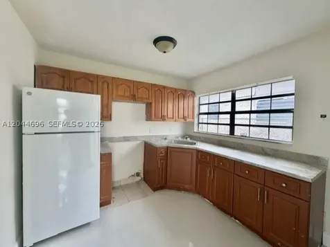 2115 SW 50th Avenue West Park FL 33023