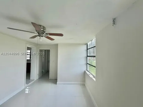 2115 SW 50th Avenue West Park FL 33023