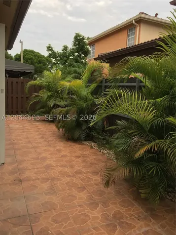 15431 SW 39th Terrace Miami FL 33185