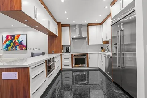 21145 Helmsman Drive Aventura FL 33180