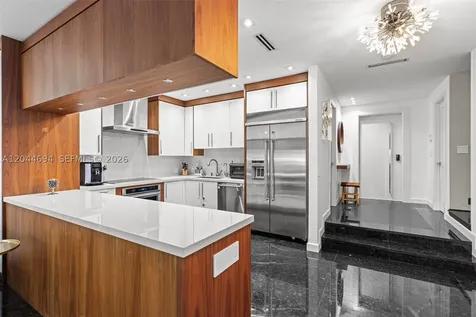 21145 Helmsman Drive Aventura FL 33180