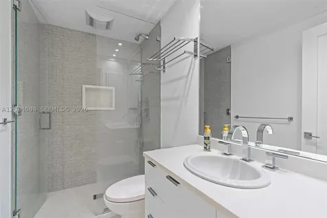 21145 Helmsman Drive Aventura FL 33180