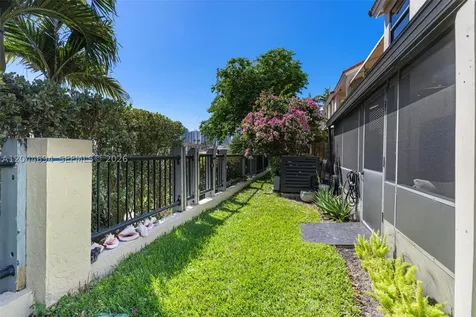 21145 Helmsman Drive Aventura FL 33180