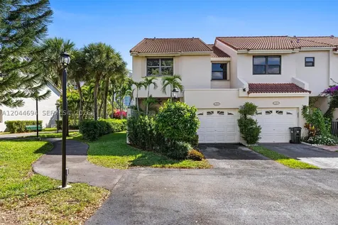 21145 Helmsman Drive Aventura FL 33180