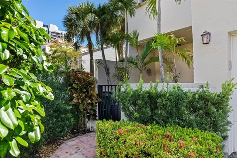 21145 Helmsman Drive Aventura FL 33180