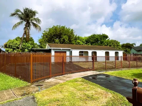 26080 SW 132nd Place Homestead FL 33032