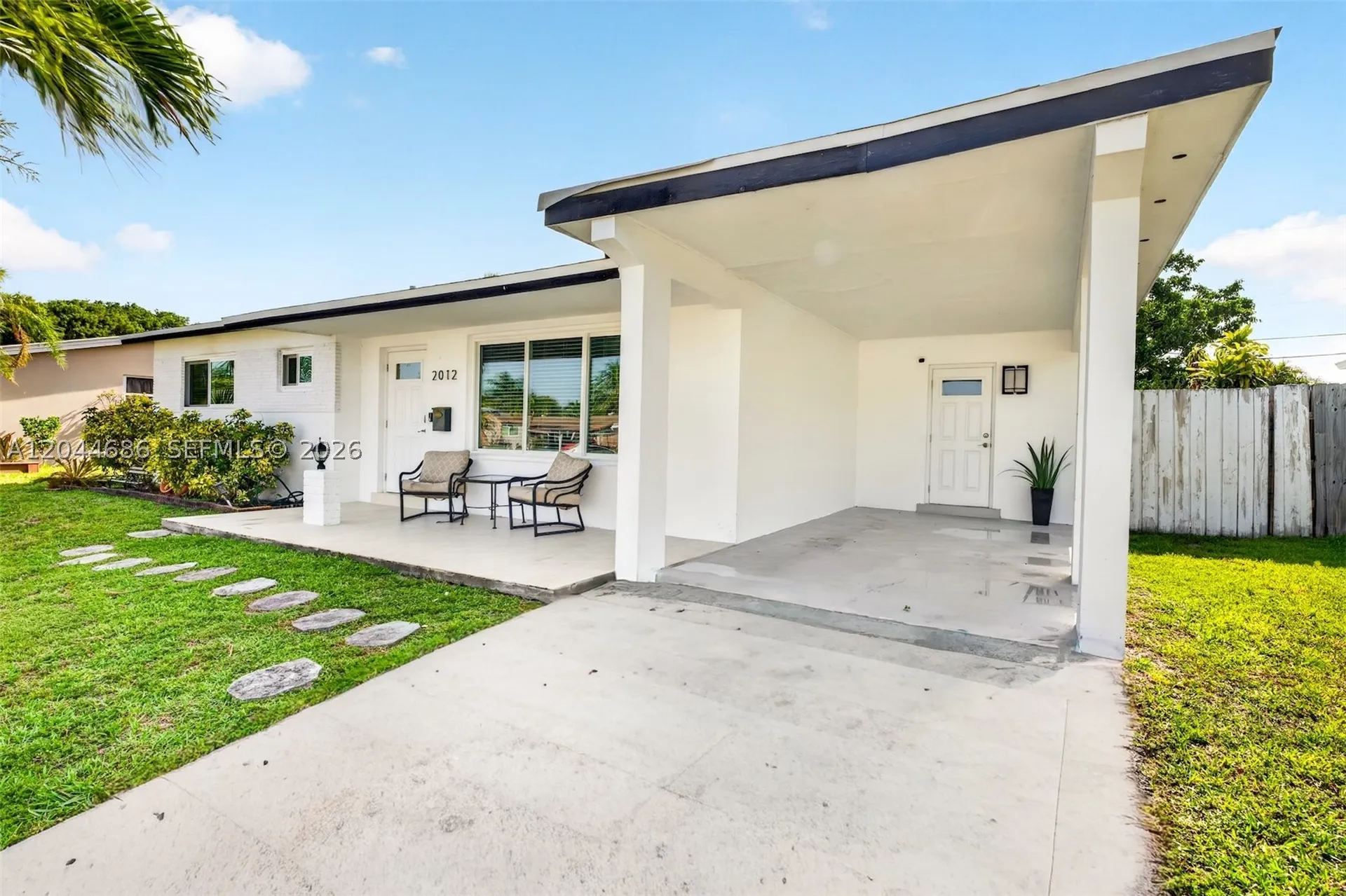 2012 N 31st Road Hollywood FL 33021