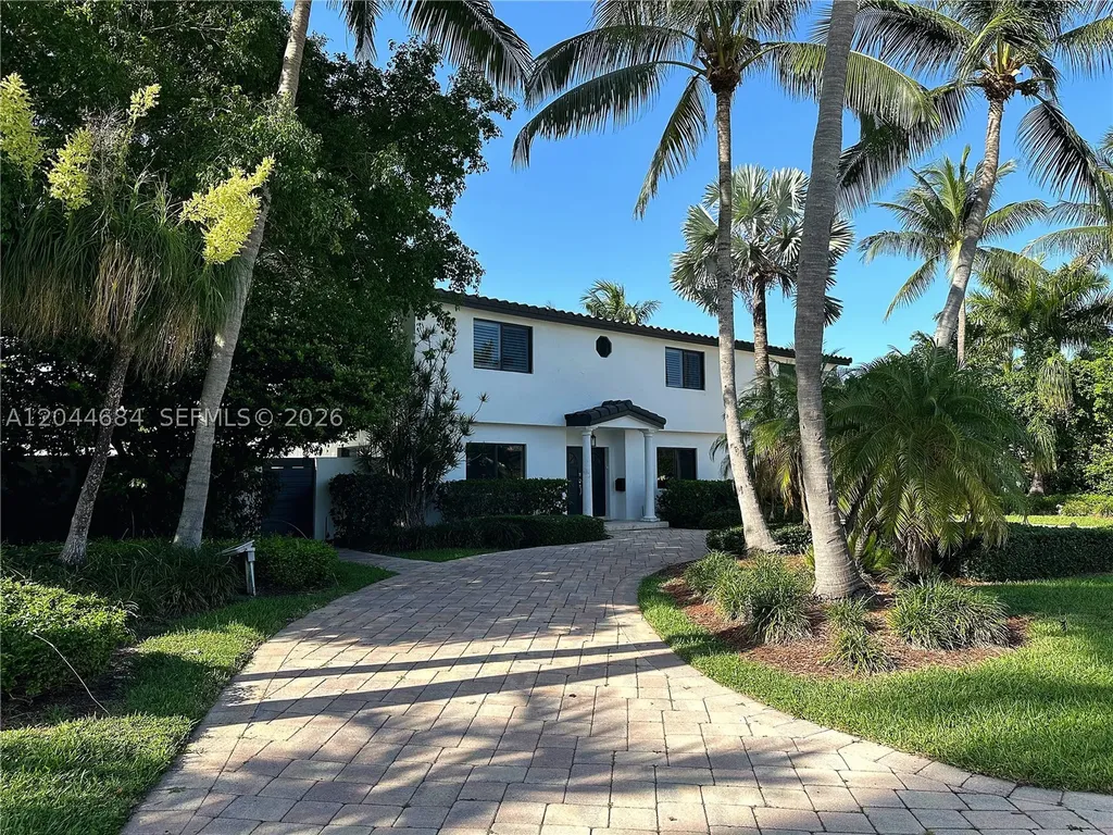 2445 SE 8th Street Pompano Beach FL 33062