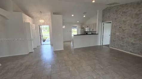 547 High Hawk Circle Vero Beach FL 32962