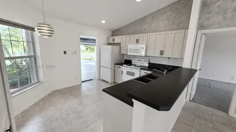 547 High Hawk Circle Vero Beach FL 32962