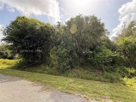 625 N Granja Street Clewiston FL 33440