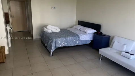 19201 E Collins Avenue Sunny Isles Beach FL 33160