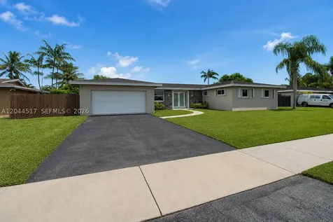 15445 SW 99th Avenue Miami FL 33157