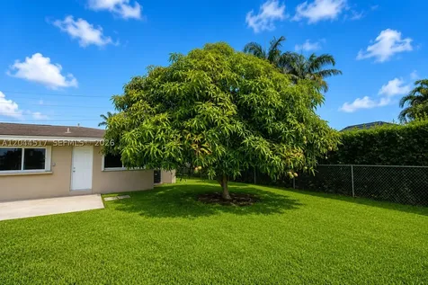 15445 SW 99th Avenue Miami FL 33157