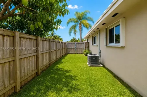 15445 SW 99th Avenue Miami FL 33157