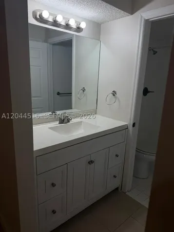 458 NE 210th Circle Terrace Miami FL 33179