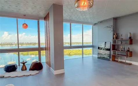 7934 West Drive North Bay Village FL 33141