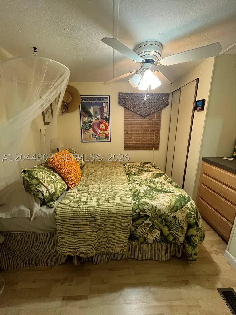 5125 SW 26th Court Hollywood FL 33023