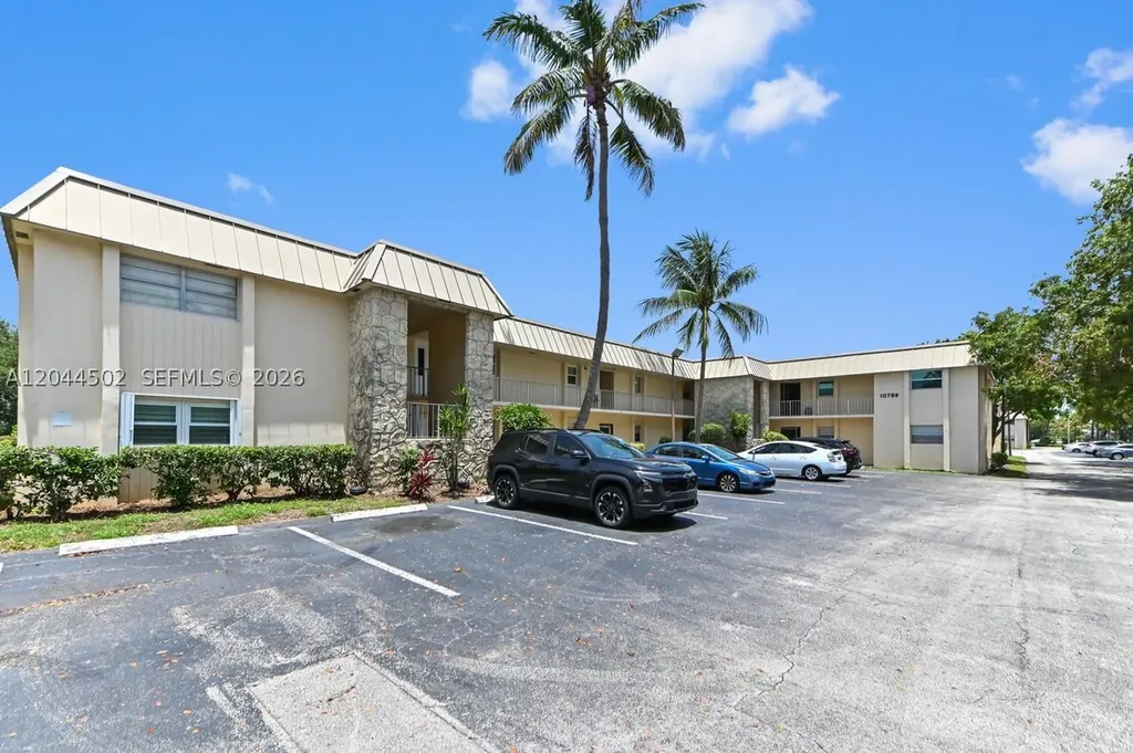 10789 N Military Trail Palm Beach Gardens FL 33410