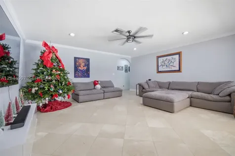 713 Diplomat Parkway Hallandale Beach FL 33009