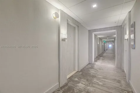 10275 E Collins Avenue Bal Harbour FL 33154