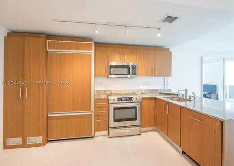 10275 E Collins Avenue Bal Harbour FL 33154
