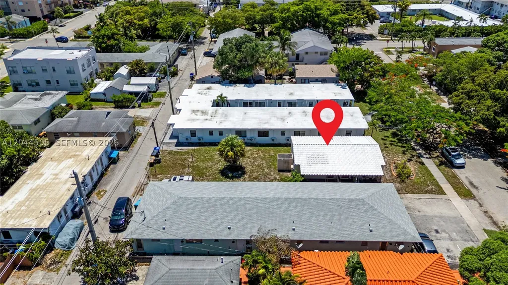 1938 Pierce Street Hollywood FL 33020