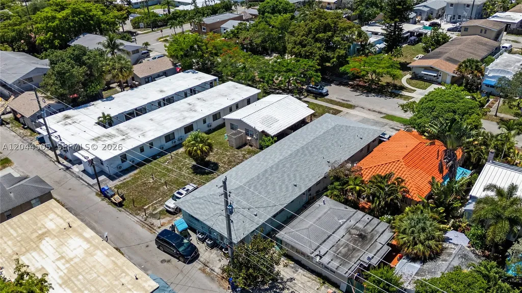 1938 Pierce Street Hollywood FL 33020