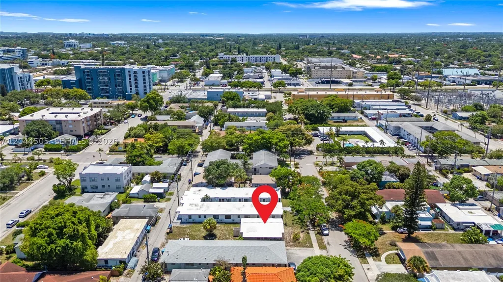 1938 Pierce Street Hollywood FL 33020