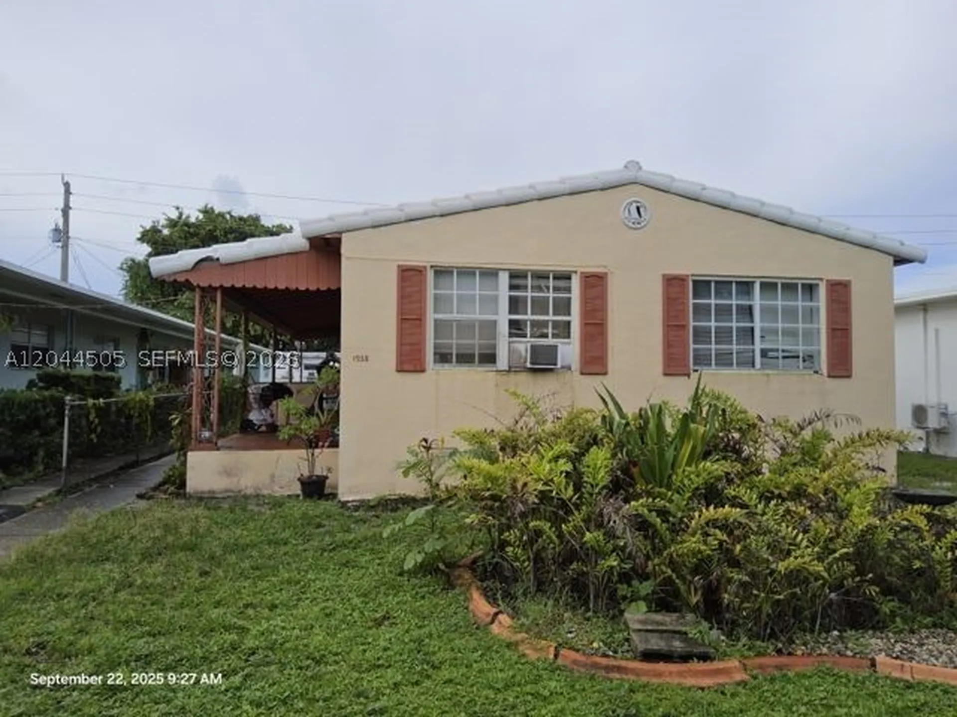1938 Pierce Street Hollywood FL 33020