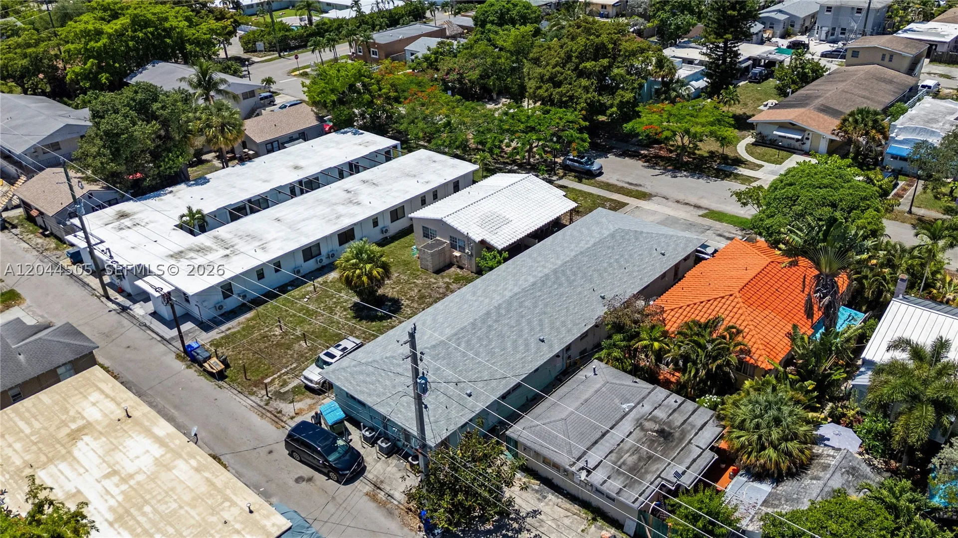 1938 Pierce Street Hollywood FL 33020