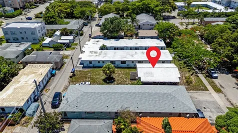 1938 Pierce Street Hollywood FL 33020
