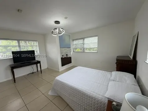 4230 SW 11th Street Miami FL 33134