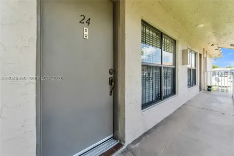 15350 SW 72nd Street Miami FL 33193