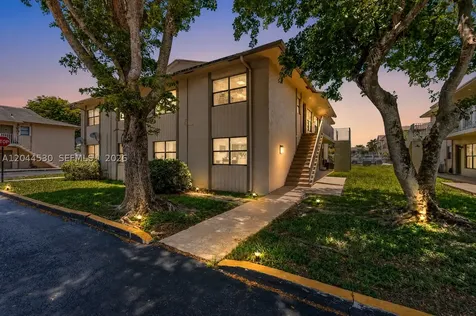 15350 SW 72nd Street Miami FL 33193