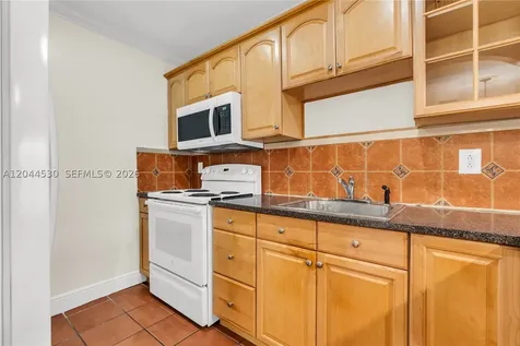 15350 SW 72nd Street Miami FL 33193