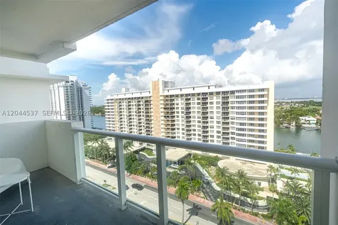 5601 Collins Avenue Miami Beach FL 33140