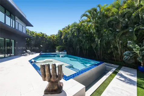 15712 SW 69th Lane Miami FL 33193
