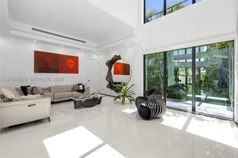 15712 SW 69th Lane Miami FL 33193