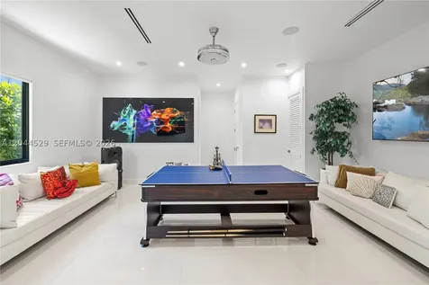 15712 SW 69th Lane Miami FL 33193