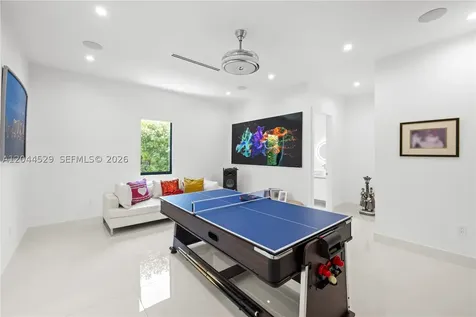 15712 SW 69th Lane Miami FL 33193