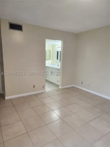 2148 White Pine Circle Green Acres FL 33415
