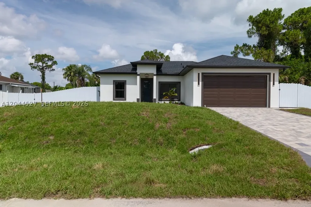 405 Roosevelt Avenue Other City - In The State Of Florida FL 33936