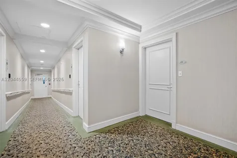 19900 E Country Club Drive Aventura FL 33180